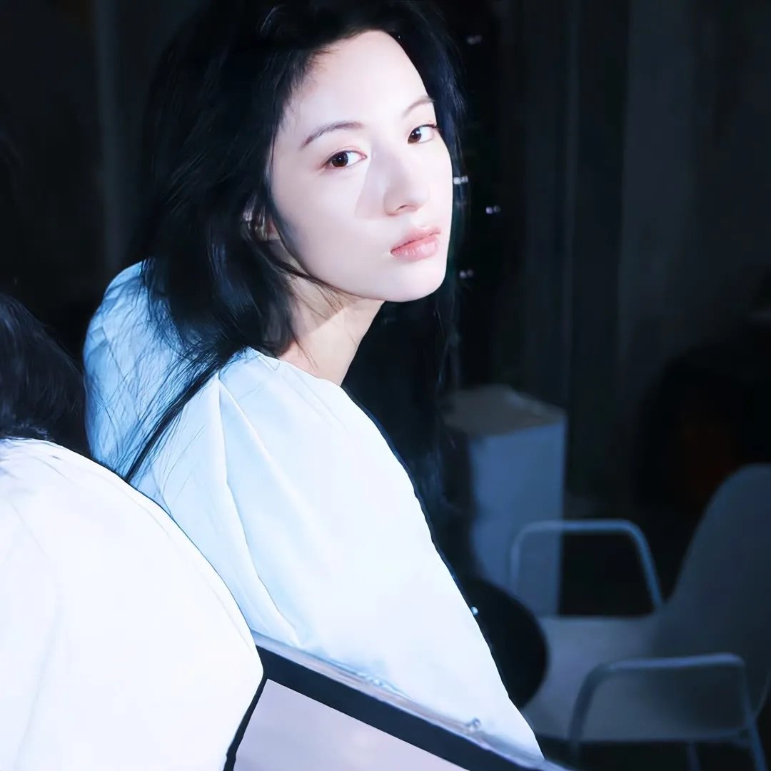 分手后，我有了无限盲盒系统